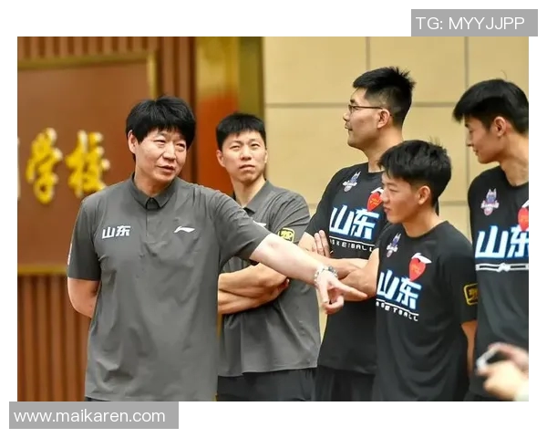 山东男篮与广东队精彩对决全场录像回放分析与精彩瞬间集锦