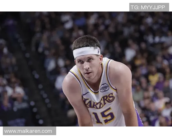 湖人对阵雄鹿精彩对决直播3月2日全程回顾与分析