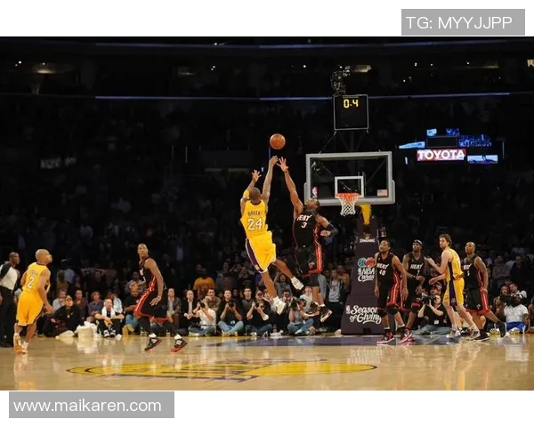 雷霆三少对决科比传奇时刻谁能赢得这场篮球巅峰对决