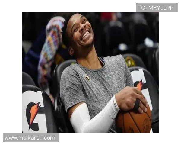 拉塞尔威斯布鲁克的篮球传奇与职业生涯的辉煌成就解析